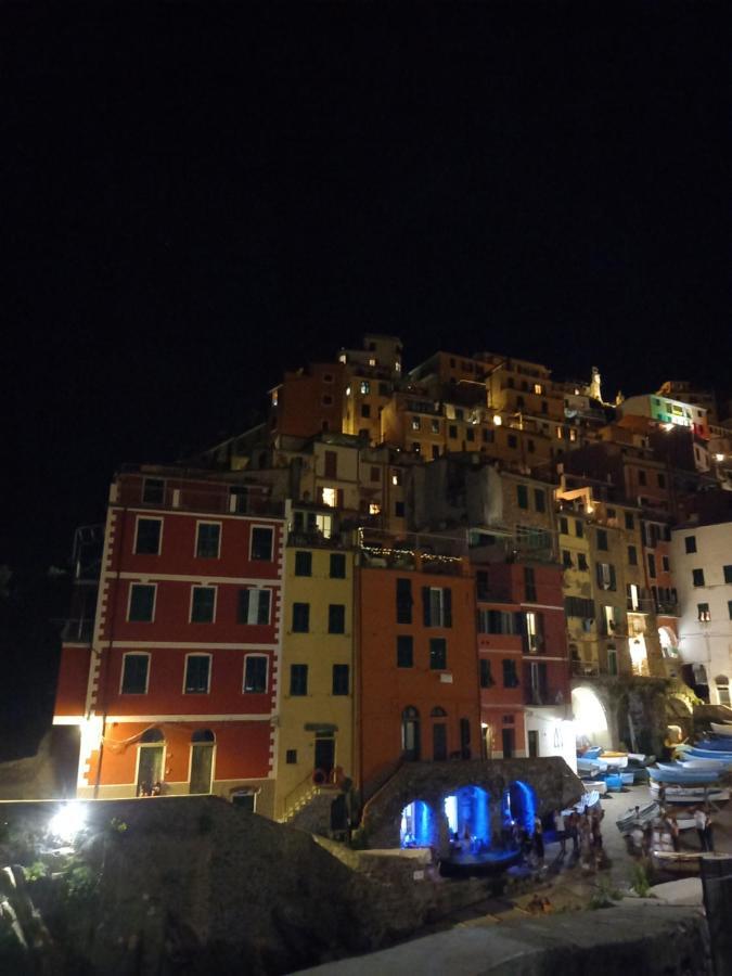 Controvento Al Mare Leilighet Riomaggiore Eksteriør bilde